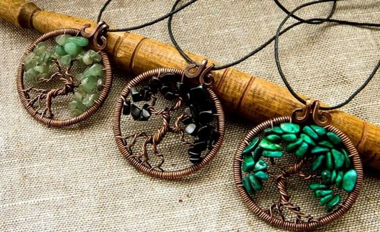 amuletos colgantes para la salud y la buena suerte